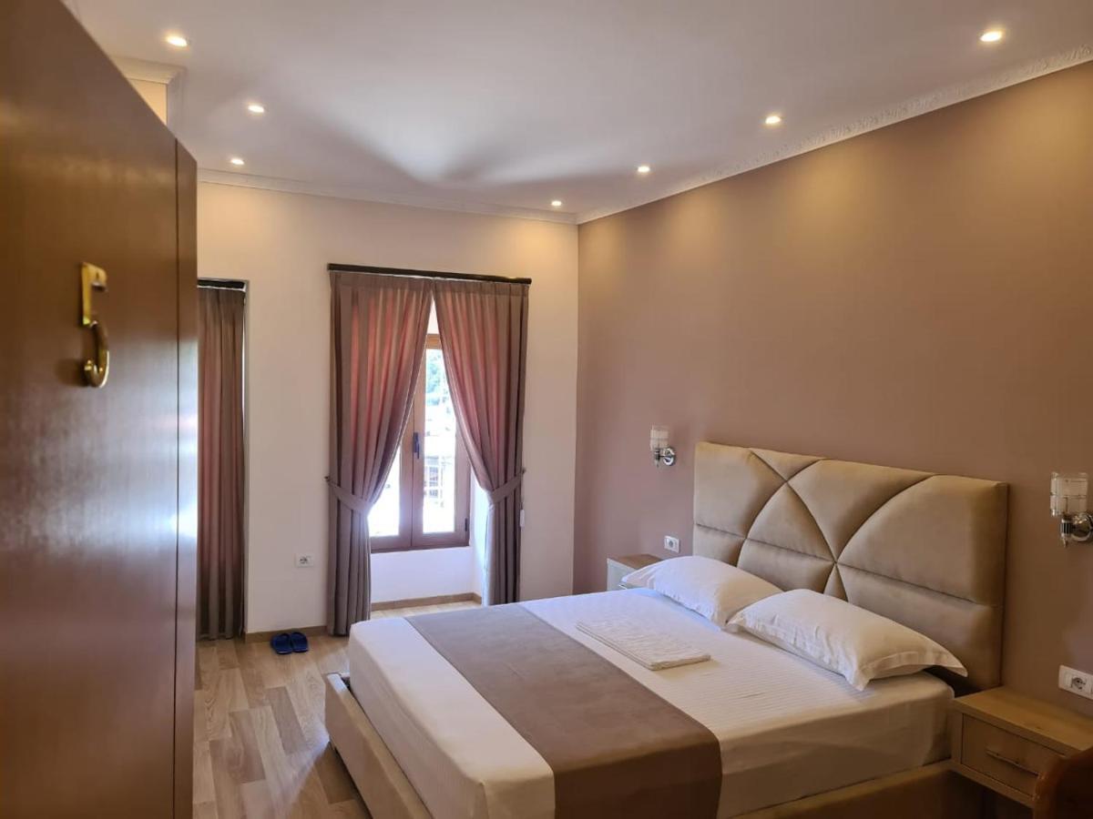 Villa Arben Elezi Μπεράτ Εξωτερικό φωτογραφία