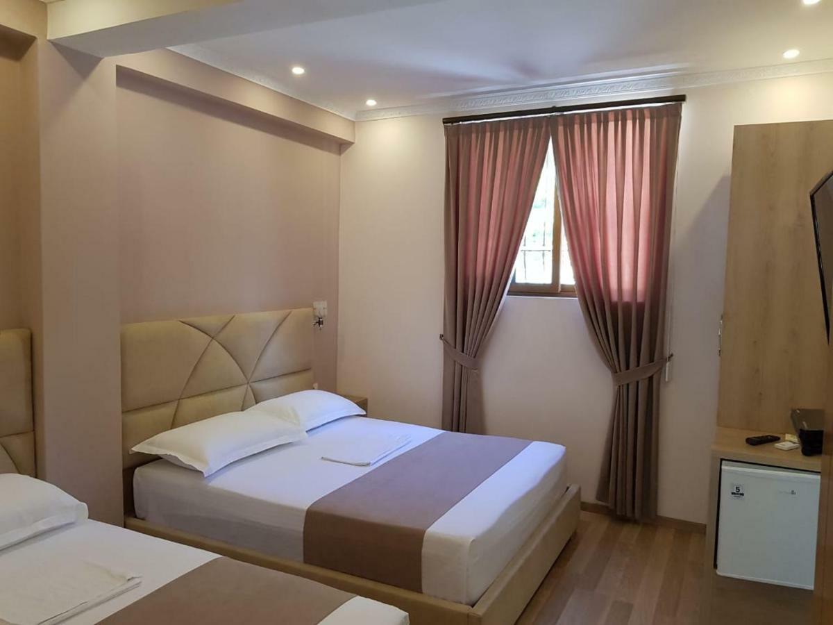 Villa Arben Elezi Μπεράτ Εξωτερικό φωτογραφία